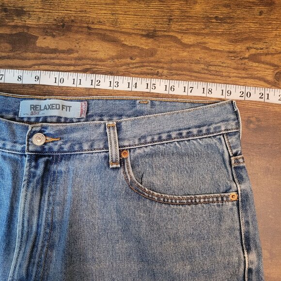 Vtg Levi's Jeans Mens 40x30 Measures 38x30 Relaxed Fit 550 Medium Light Y2K - Picture 5 of 9